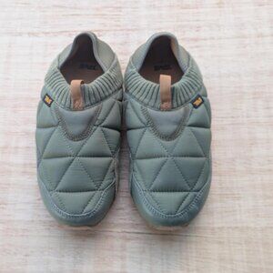 Teva Ember Moc